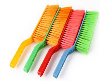 高效清潔，物美價(jià)廉 廠家直銷(xiāo)塑料長(zhǎng)柄除塵床刷與掃帚批發(fā)指南